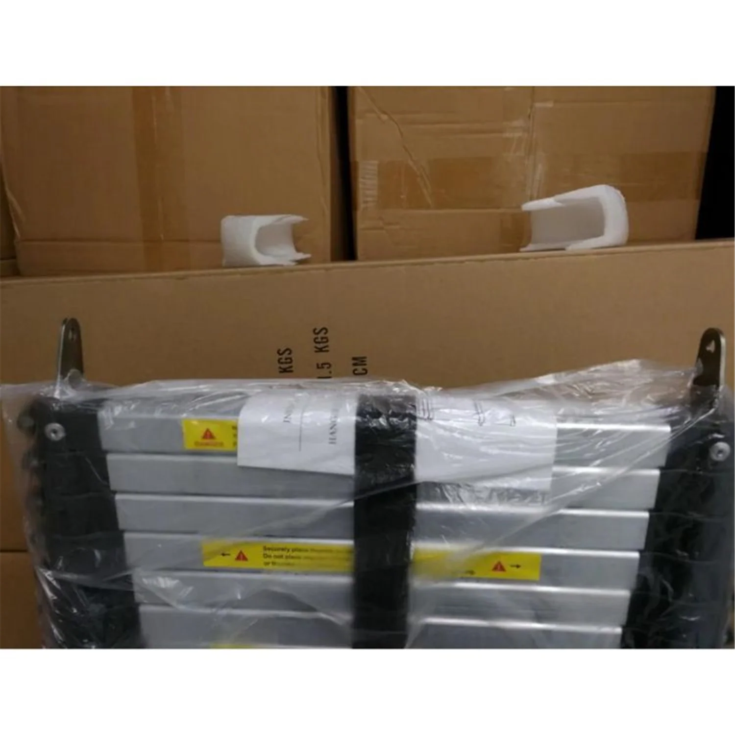 Roof Top Tent Telescopic Ladders - 2m, 2.3m, 2.6m - Image 3